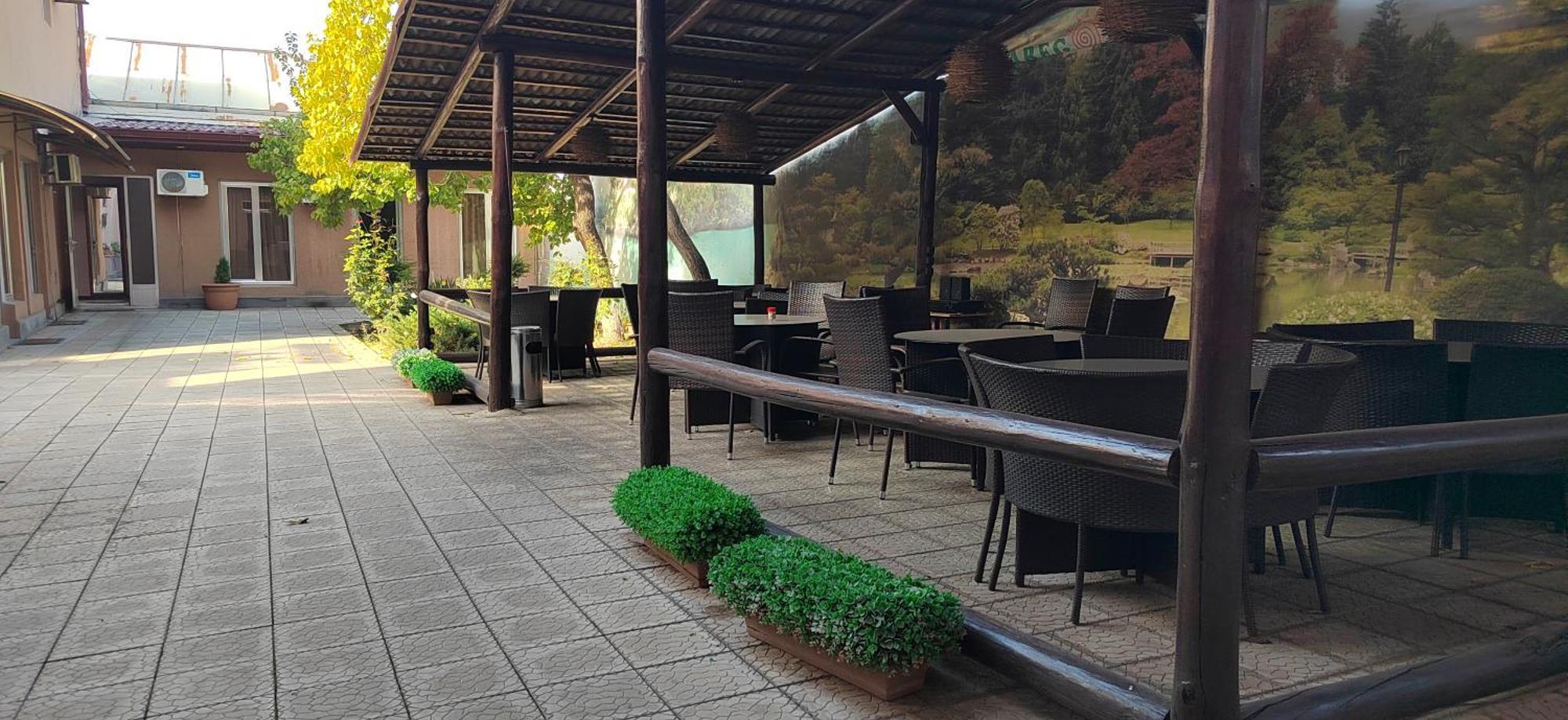 Areg Hotel Yerevan Exterior photo