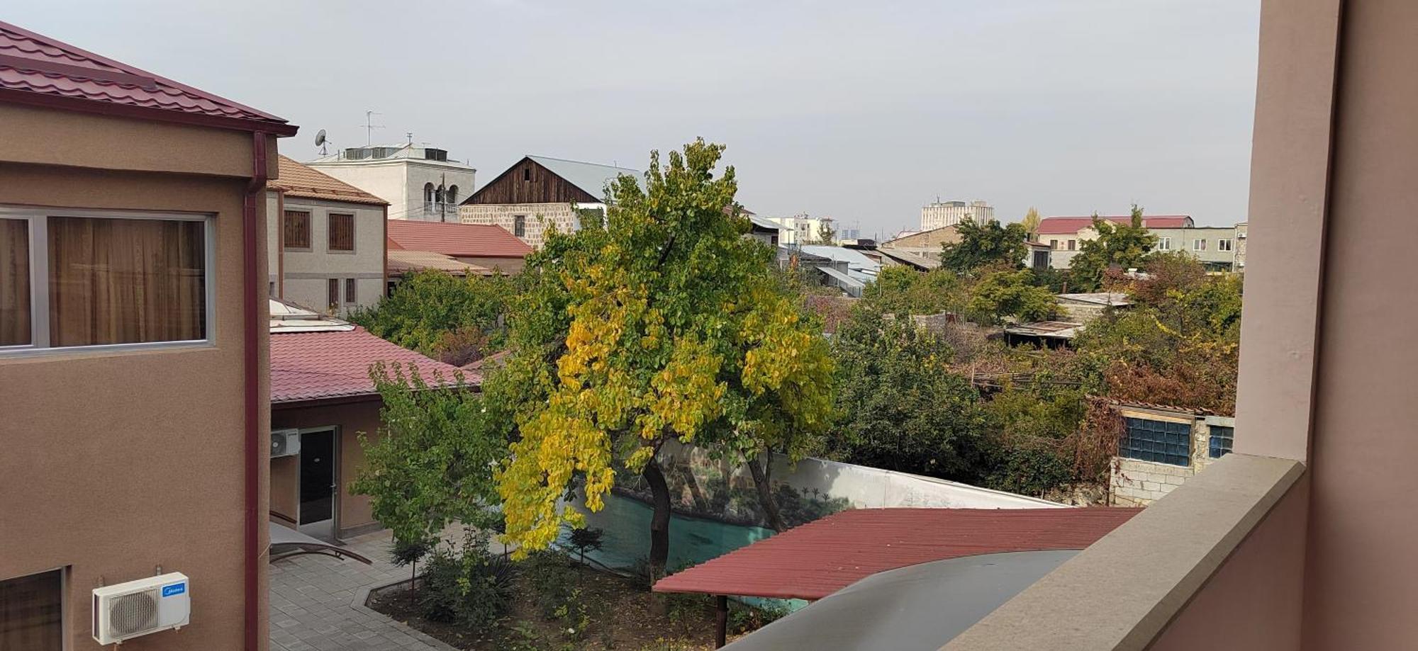 Areg Hotel Yerevan Exterior photo