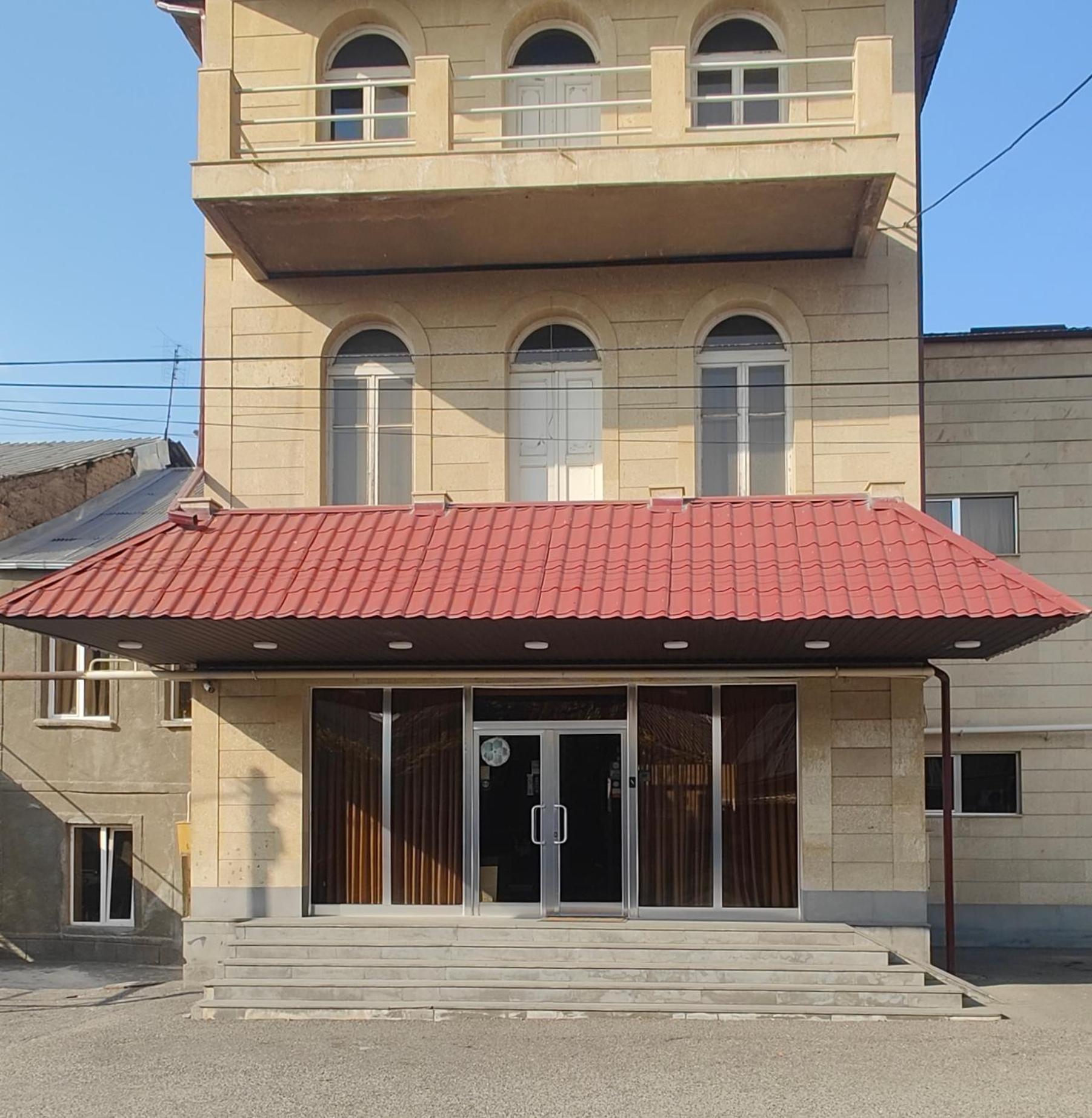 Areg Hotel Yerevan Exterior photo
